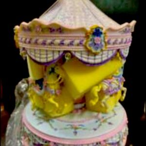 San Francisco Music Box Co Carousel Dreams 3 Horse Marry go round New in Box 12”